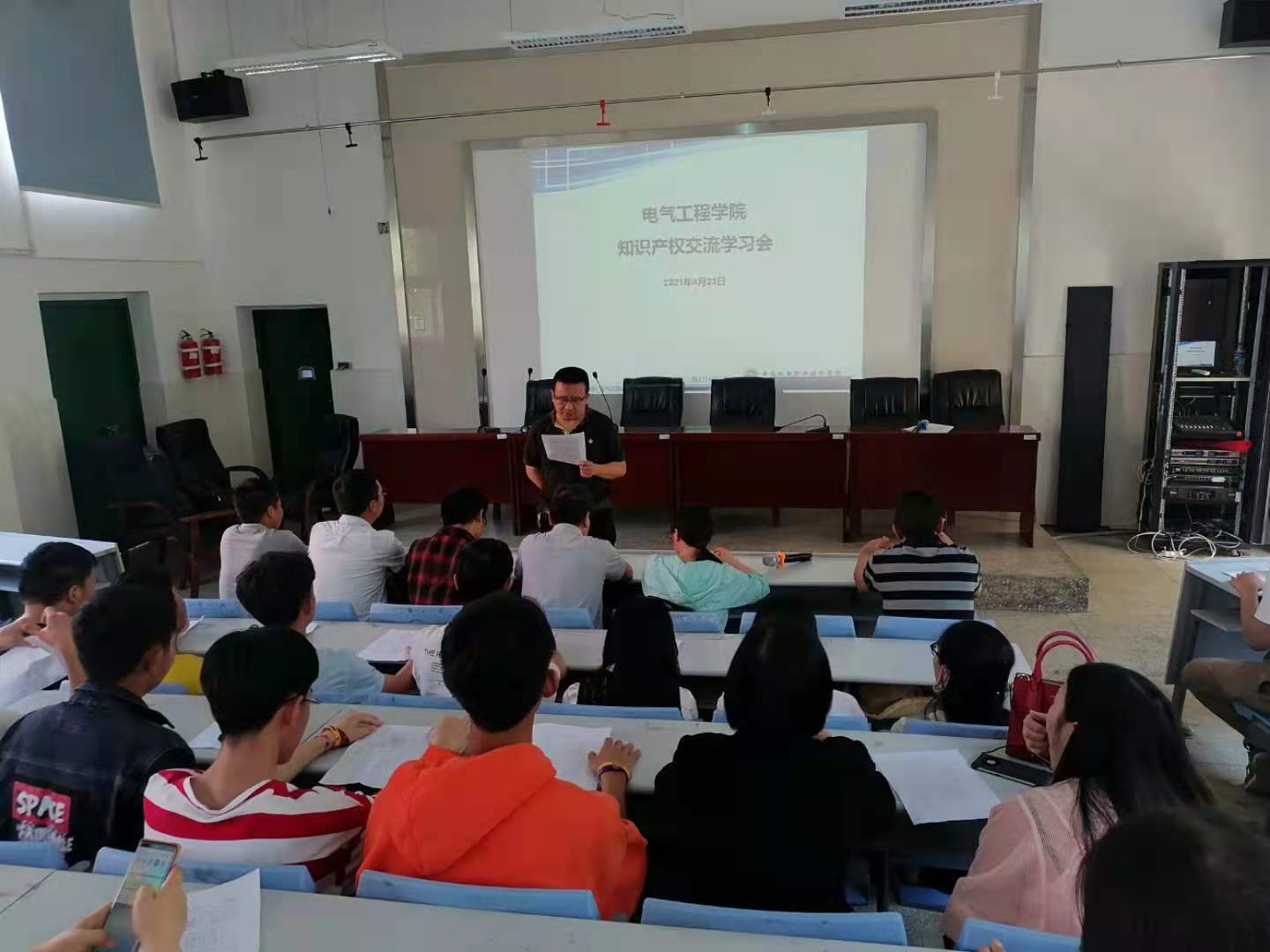 202104281118078579.jpg 202104281118078579.jpg