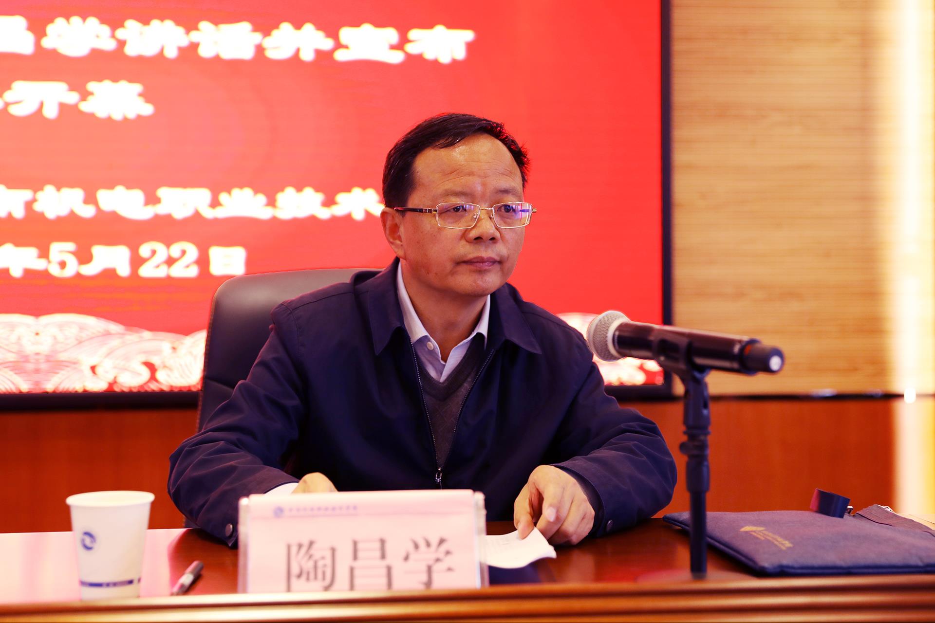 d08dfe2eca824bfc8782e331da388536.jpg d08dfe2eca824bfc8782e331da388536.jpg