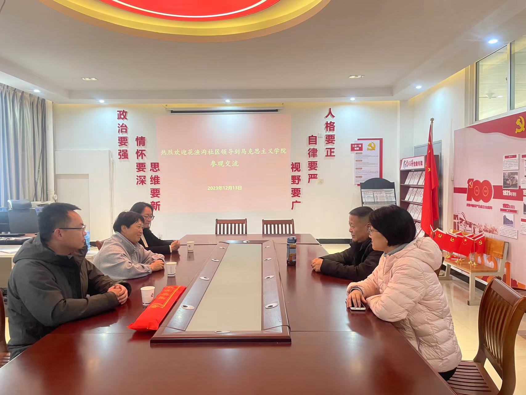 254233db074947ec8bd63bed62079f64.jpg 254233db074947ec8bd63bed62079f64.jpg