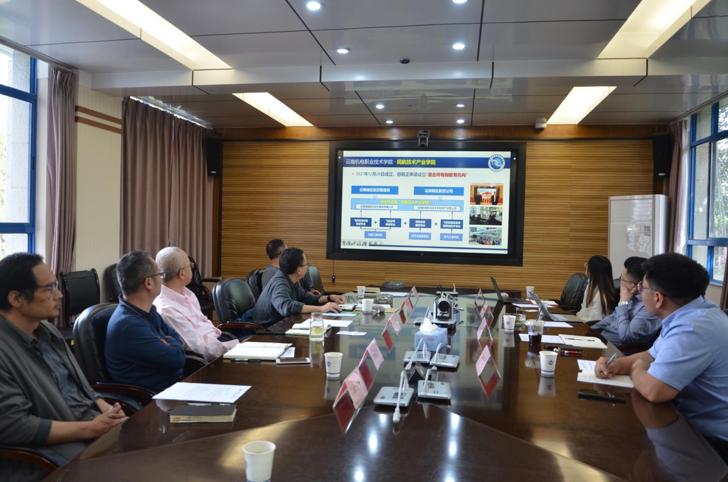 35ec9affeab04d05a315dabcee2e14ef.jpg 35ec9affeab04d05a315dabcee2e14ef.jpg